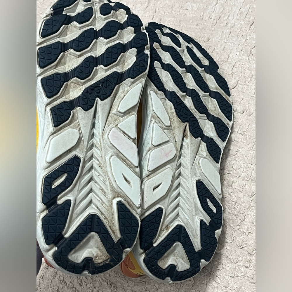 Hoka Clifton 8 Running Shoes - Picture 6 of 8